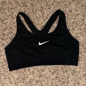 Nike DRI-FIT Sports Bra